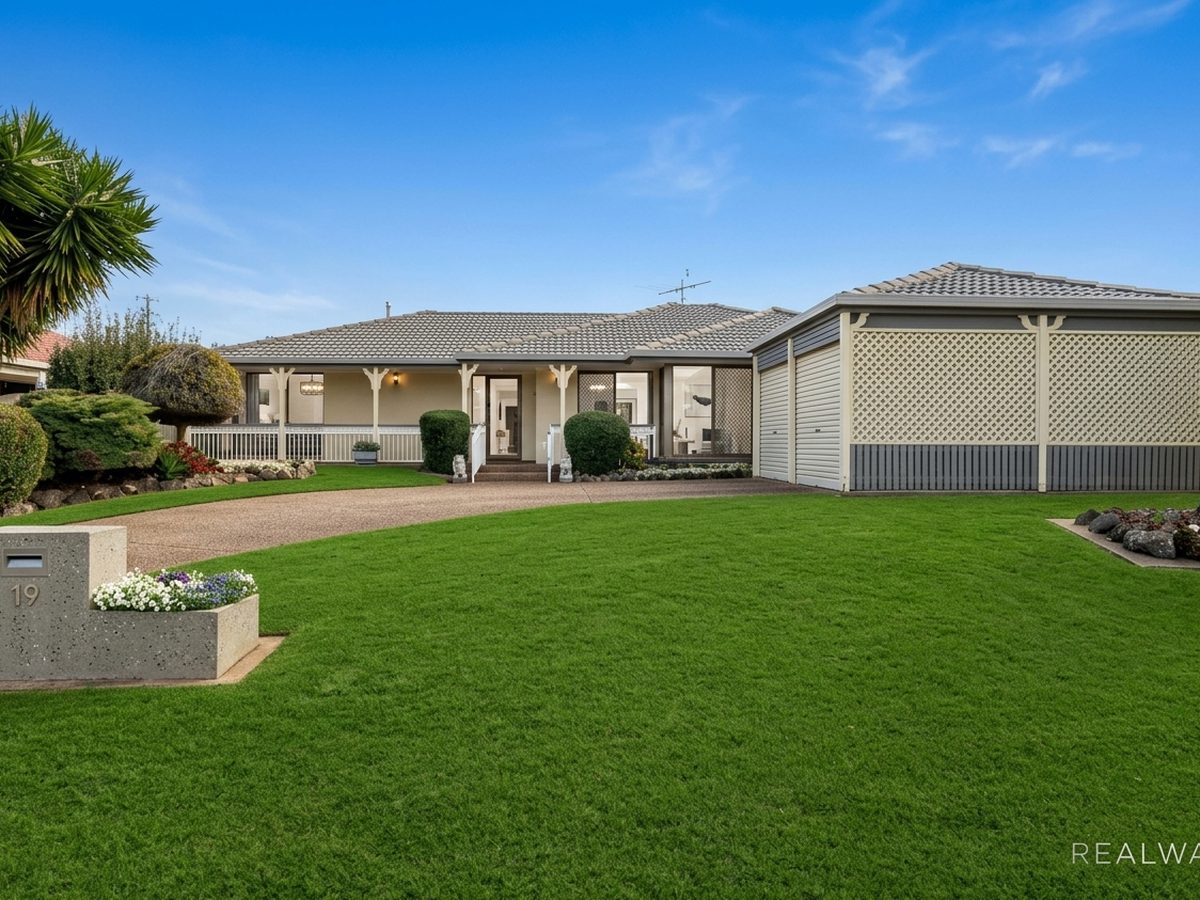 Centenary Heights, QLD purchase